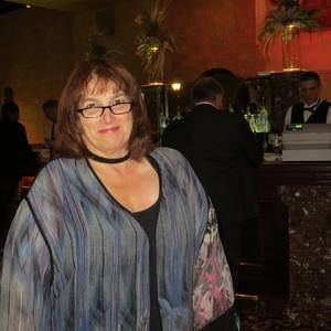 Meet your Posher, Beth